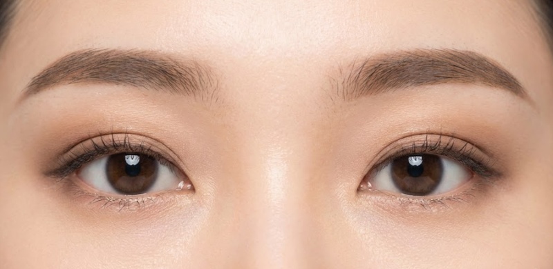 증명 사진 메이크업