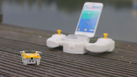 드론에 고정하기